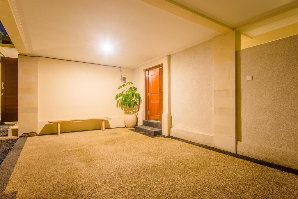 Villa Tepi Sungai Legian  Room photo